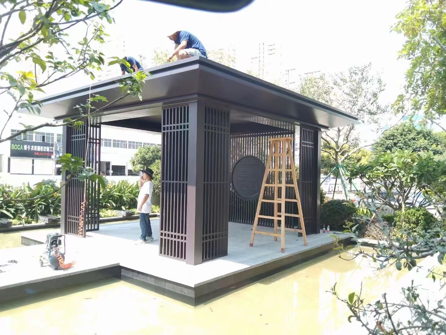 Villa Eaves & Canopy Panel photo 5 | 别墅屋檐·雨棚铝单板 实拍 5